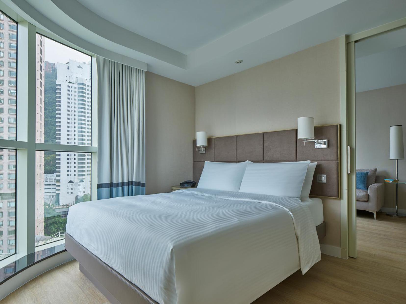 Two Macdonnell Road Aparthotel Hong Kong Exterior foto